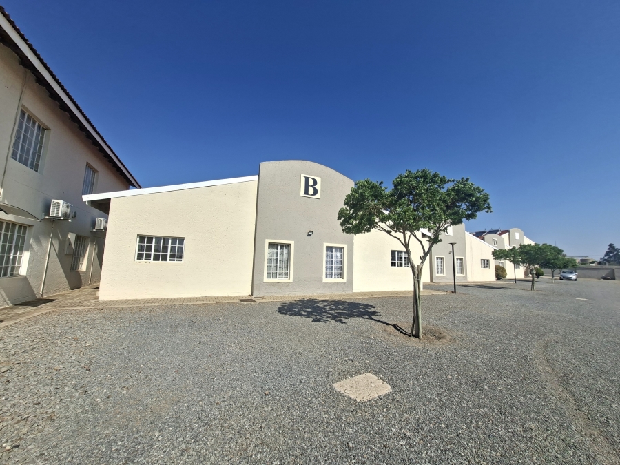 To Let 2 Bedroom Property for Rent in Mafikeng Industrial North West